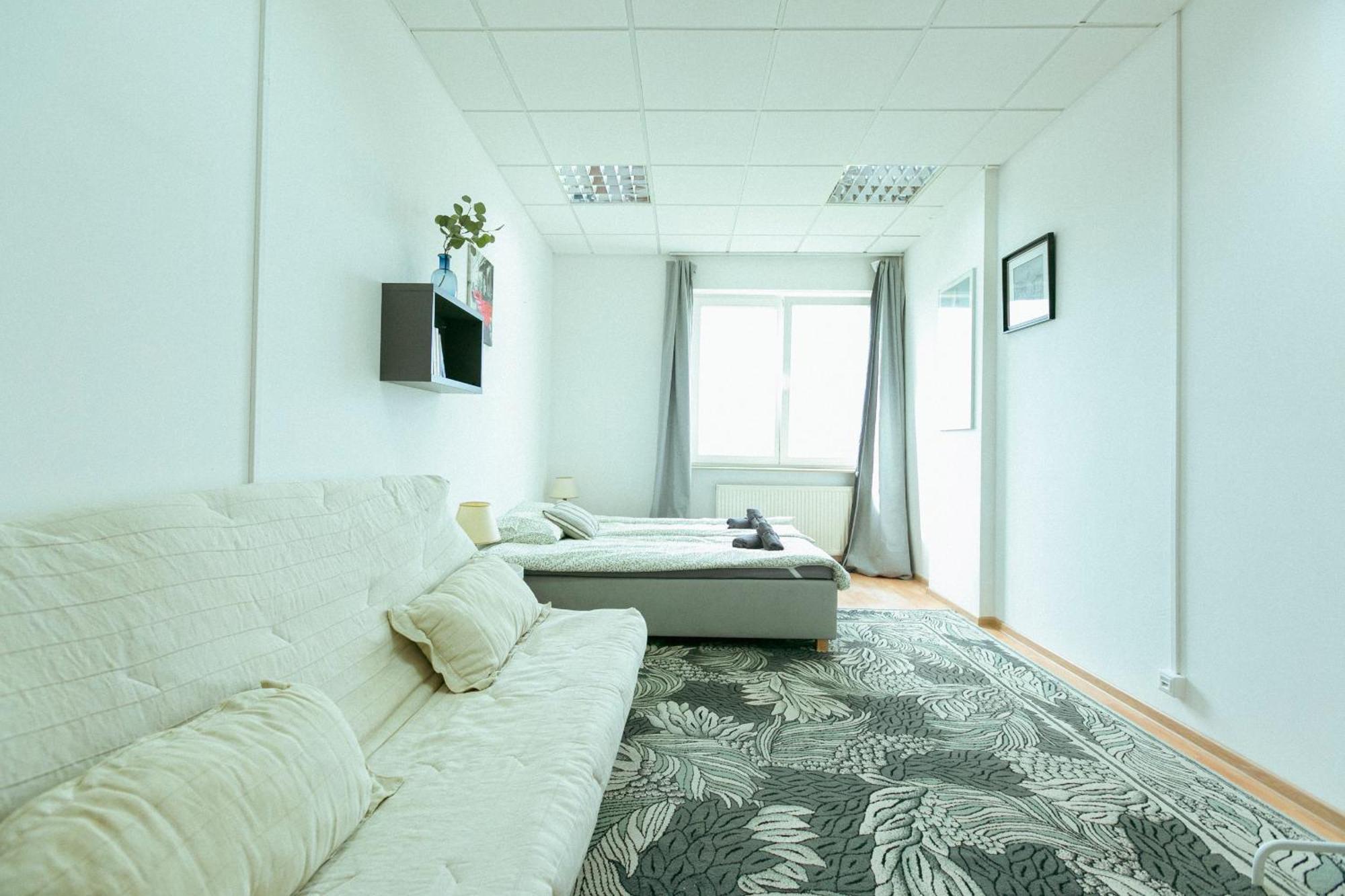 ורשה Hostel Metro Kabaty מראה חיצוני תמונה