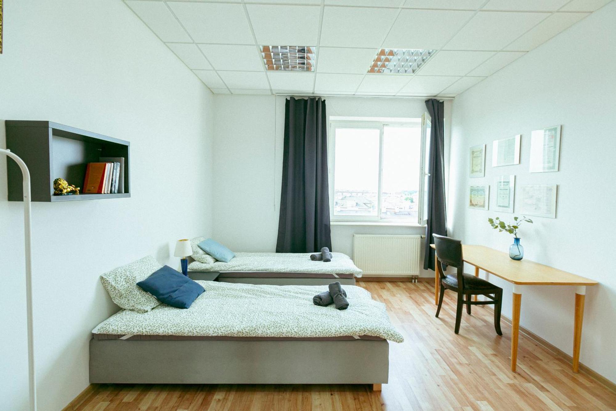 ורשה Hostel Metro Kabaty מראה חיצוני תמונה